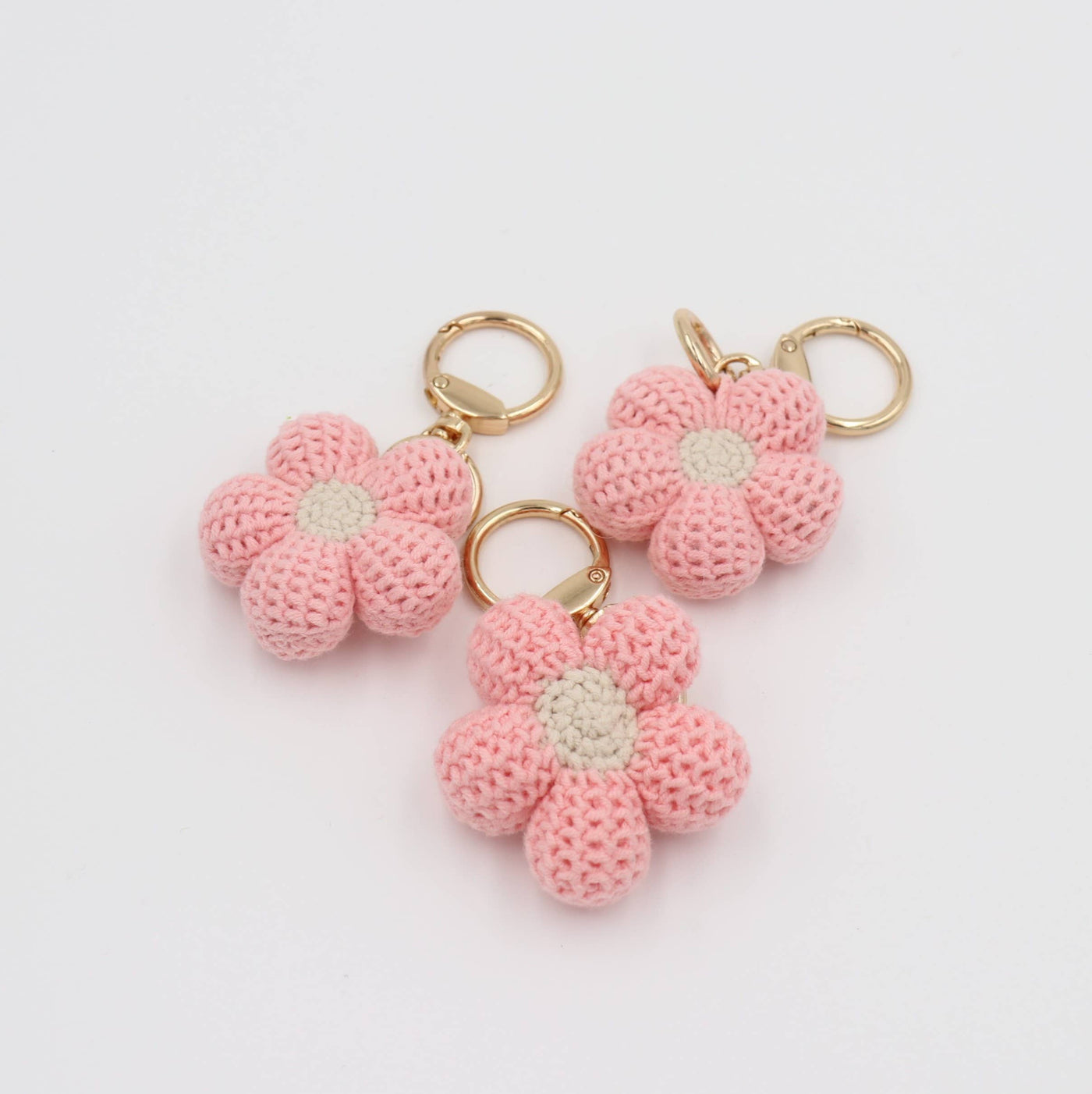 Hand-Knitted Pink Flower Keychain for a Romantic Feel