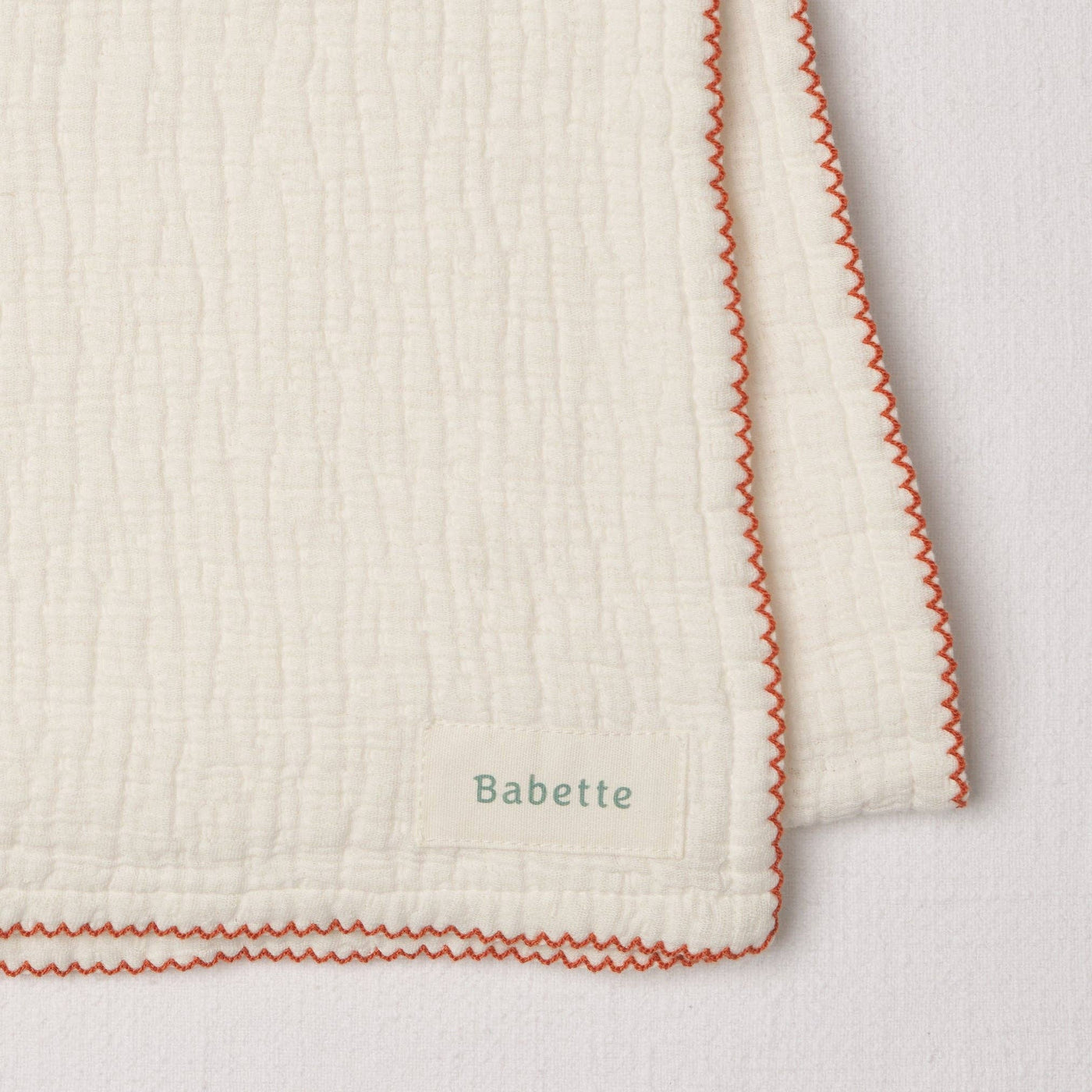Scalloped Trim Stroller Blanket | Apricot