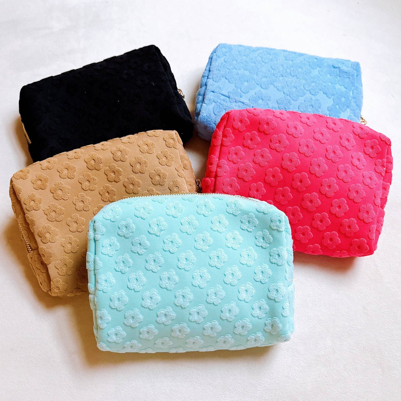Embossed Daisy Blossom Makeup Travel Case | Blue