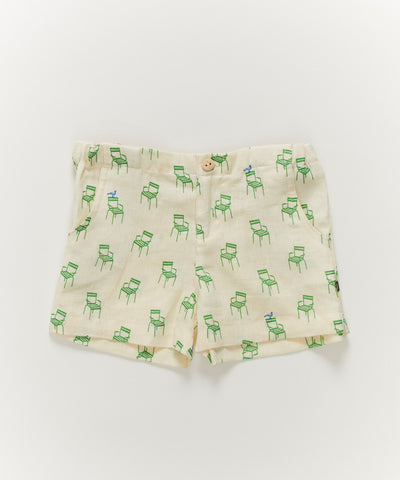 Shorts in Gardenia/Chair