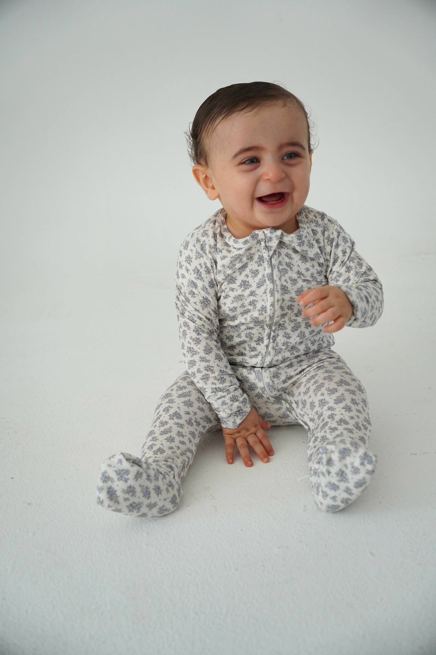 Vintage Blue Floral Bamboo Footie